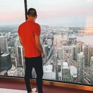 Meet your Posher, Denny